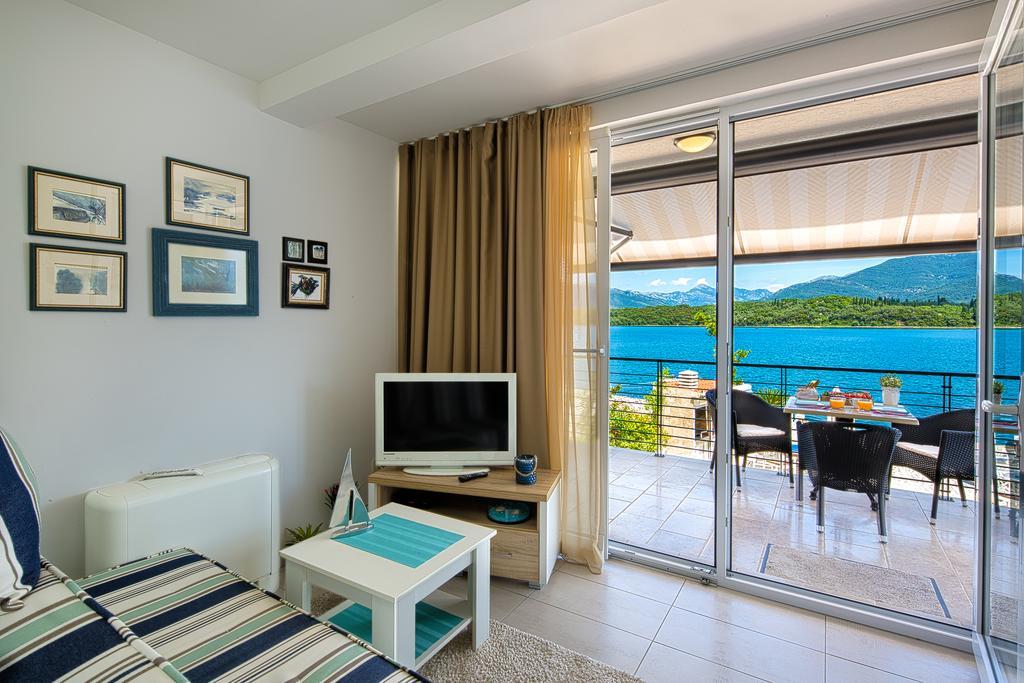 Aruba Apartments Tivat Kültér fotó